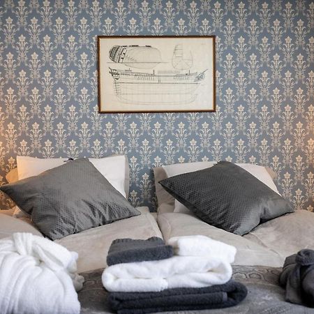 Fregatten Bed & Breakfast Karlskrona Exterior foto