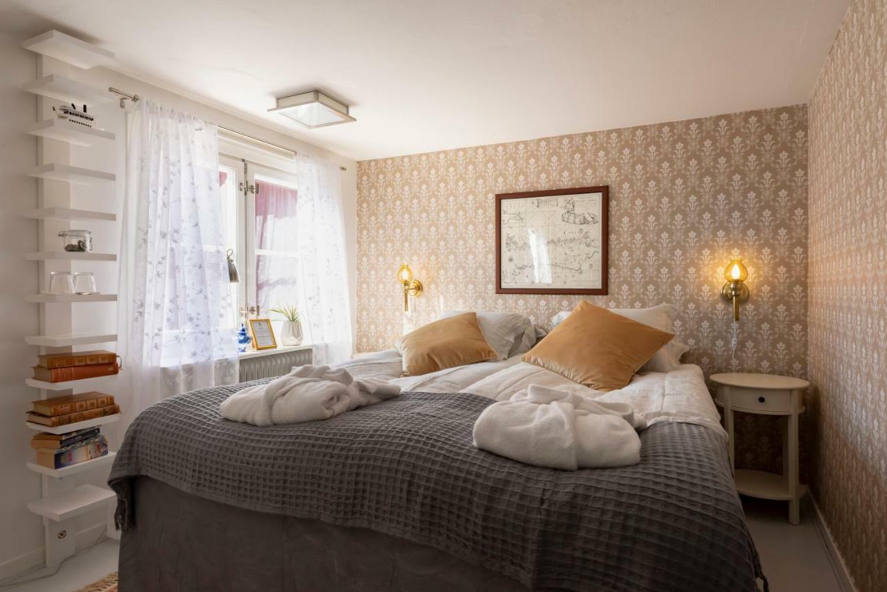 Fregatten Bed & Breakfast Karlskrona Exterior foto